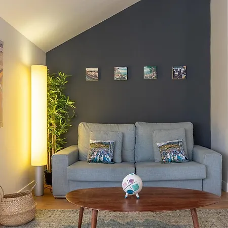 Apartman Areeta Cozy With Parking By Aston *